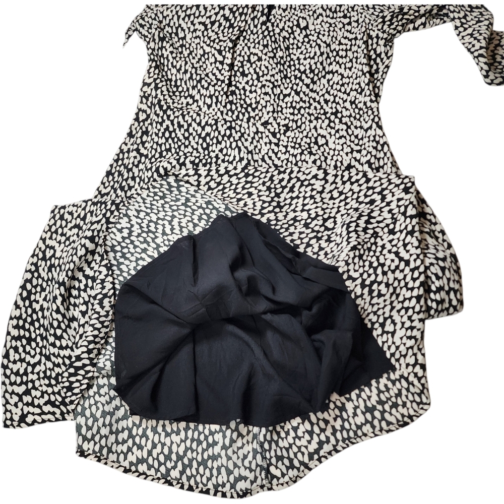 Judith & Charles Rimini Black White Mock Neck Keyhole Dress Long Sleeve Size 8 - Picture 10 of 17